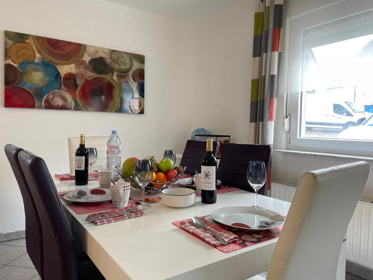 Large Room In Schuttrange Free Parking 10Mins To Airport Excellent Customer Services Экстерьер фото